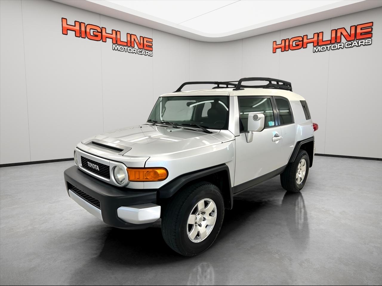 toyota fj cruiser 2008 JTEBU11F080104954 image toyota fj cruiser 2008 JTEBU11F080104954 image